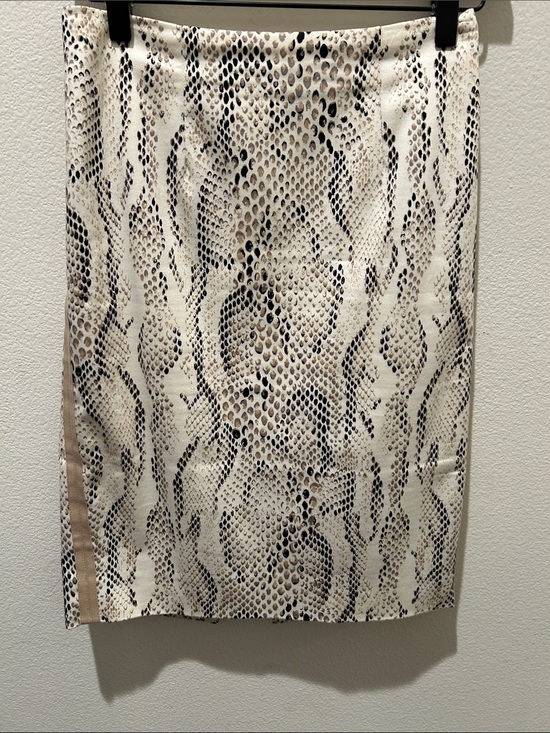 White House Black Market Dresses & Skirts - WHBM Snake-Print pencil Skirt in Beige & Black
